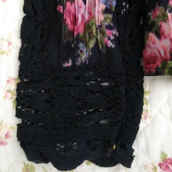 Loveshackfancy Jacque silk floral blouse top Dolce floral crochet lace XS - Picture 10 of 17